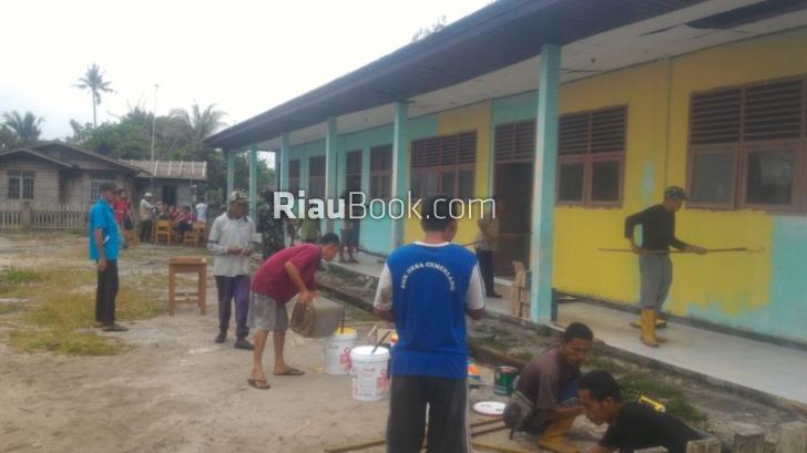 Santri MDA Nurul Falah Saling Membantu dalam Wujudkan Impian