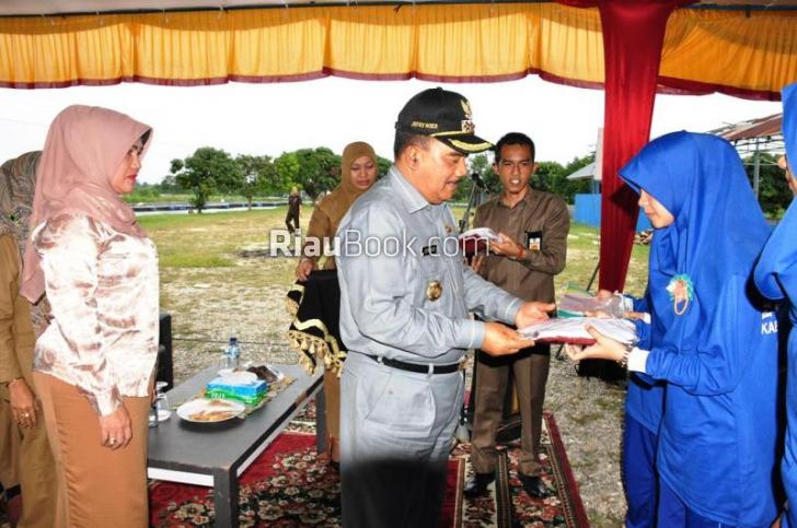 Ibu-ibu Kampar Tak Cuma Melayani Suami, Tapi Bantu Ekonomi Keluarga, Intip Kegiatanya