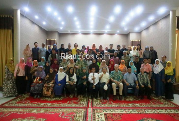 Peserta Konferensi Nasional Matematika Kunjungi Siak