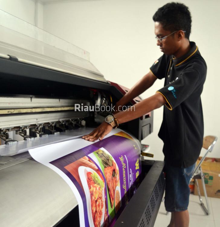 Jelang Imlek, Percetakan di Dumai Sepi Orderan