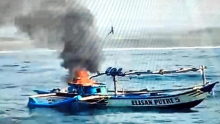 Kebakaran Perahu di Sukabumi Viral, Diduga Akibat Kompor Meledak