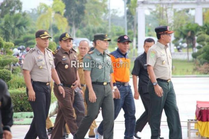 Soal Penanganan Karlahut di Rohil, Suyatno Warning Seluruh Camat