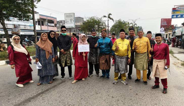 Forkopimcam Teluk Meranti Turut Meriahkan Pawai Budaya Hari Jadi Pelalawan 2026