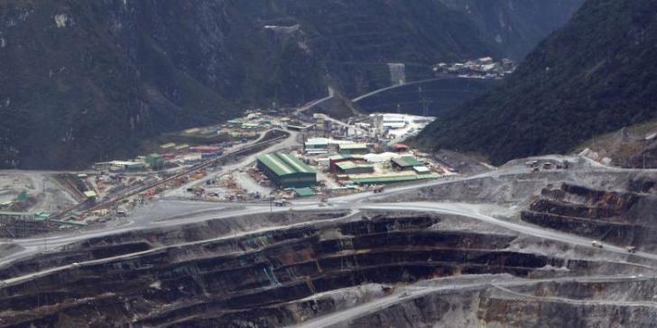 Haah, Ada Politisi 'Jual' Nama Presiden Jokowi Dalam Kontrak Freeport