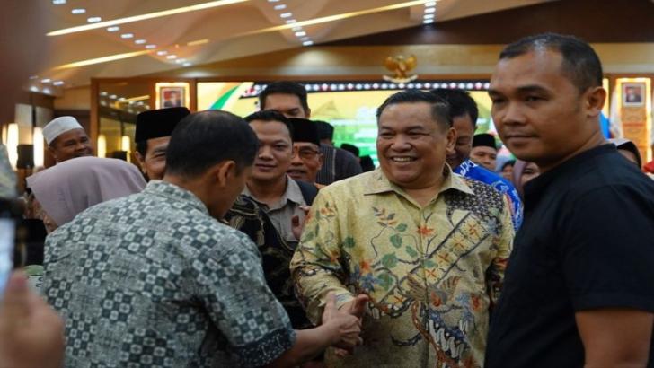 Pj Gubernur 'Halal bi Halal' di Menara BRK Syariah