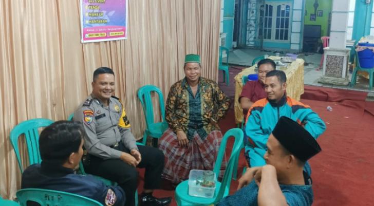 Polsubsektor Pelalawan Sambangi Masyarakat Ciptakan Suasana Kondusif Jelang Pemilu
