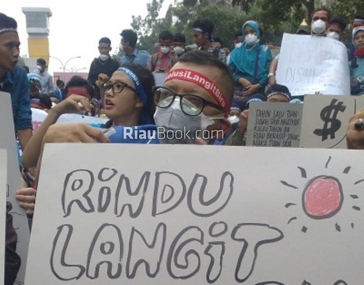 Sinar Mas Peduli Asap, 5.000 Orang Berobat dan Dapat Masker Gratis
