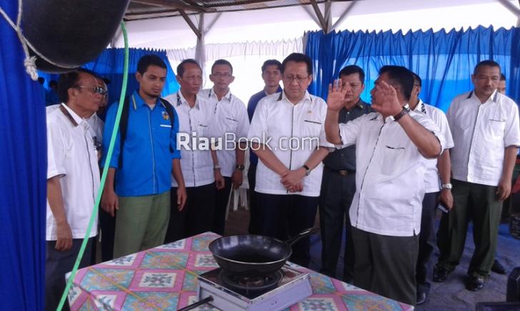 Tanjung Buton Kawasan Industri, Irman Gusman: Lebih Baik Ekspor Ban Daripada Karet