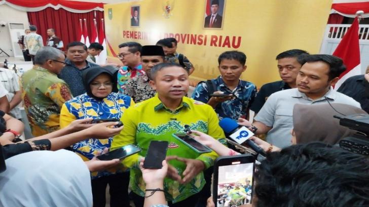Gubernur Wahid Jalin Kolaborasi dengan Perusahaan Perbaiki Jalan