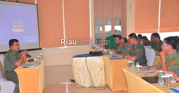 Masyarakat Masih Beli Sembako Mahal, Jefry Noer: Ini Salahnya Siapa?