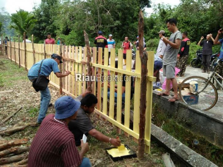 Masyarakat Desa Bersinergi Dalam Kegiatan Employee Volunteering
