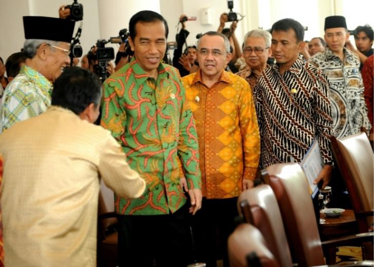 Jokowi juga Mampir di Bandara Japura Inhu