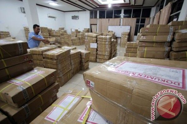 2.422 Kotak Naskah Soal UN SMA Sudah Disebar