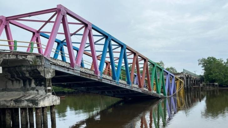 Pemprov Riau Segera Bangun Jembatan Meranti yang Ambruk