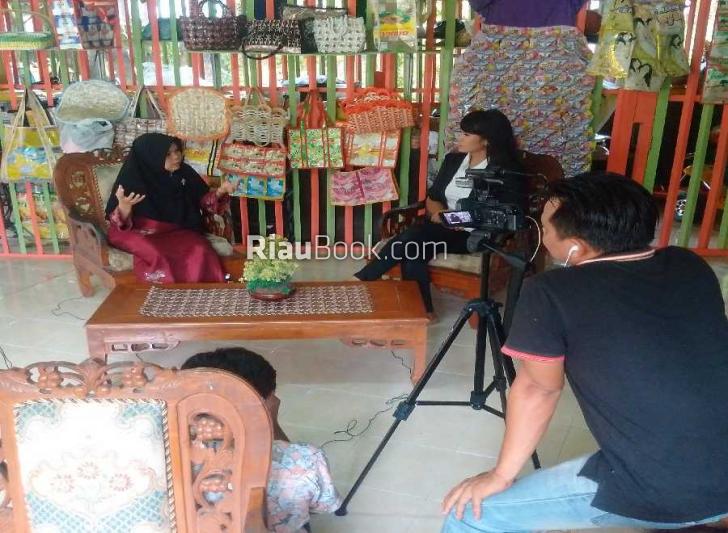 Sadarkah? Sampah di Rumah adalah Uang, Buktikan 5 Maret 2017 di GOR Tribuana