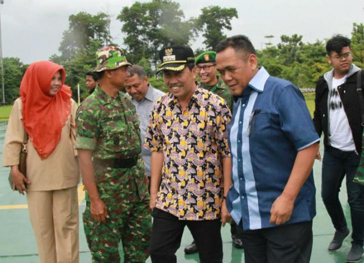Pangdam Tinjau Lokasi Penamanan Perdana Padi di Bungaraya