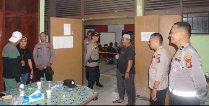 Polsek Pangkalan Kuras Monitoring Rapat Pleno Hasil Penghitungan Suara di Kecamatan