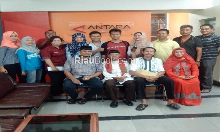 LKBN Antara Riau Buka Bersama, Muslim Kawi: Wartawan Tanpa Bayaran