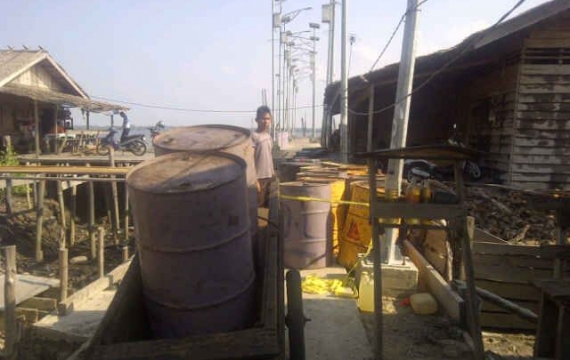 Polres Meranti Amankan 43 Drum BBM Bersubsidi