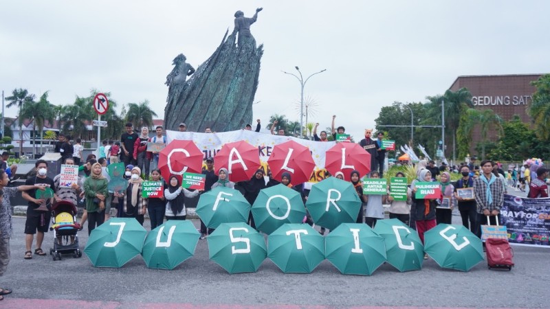 Anak Muda Riau Suarakan Tuntutan Keadilan Iklim & Antargenerasi  dalam Parade Vorest Fest