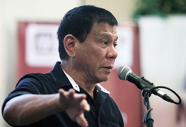 Berpapasan di Vientiane, Obama dan Duterte Hanya Berbasa-basi Singkat