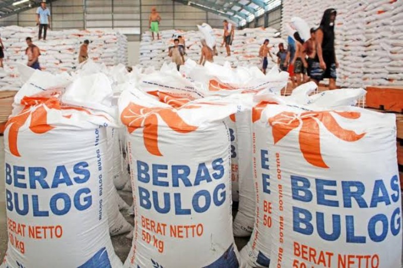 Bulog: Beras Cukup untuk Natal dan Tahun Baru di Riau
