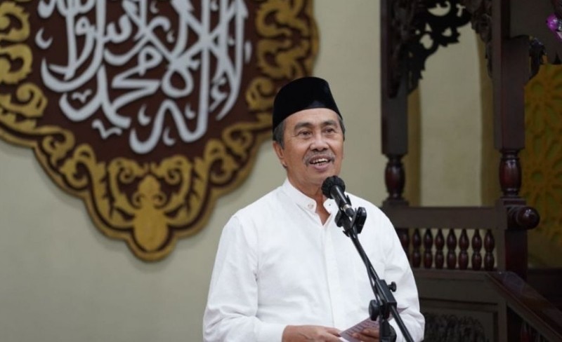 Gubernur Syamsuar Imbau Makmurkan Masjid