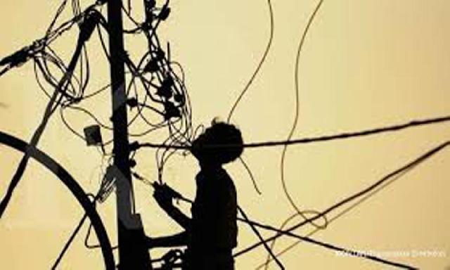 Karena Masih Lakukan Pekerjaan, PLN Teluk Pinang Lakukan Pemadaman