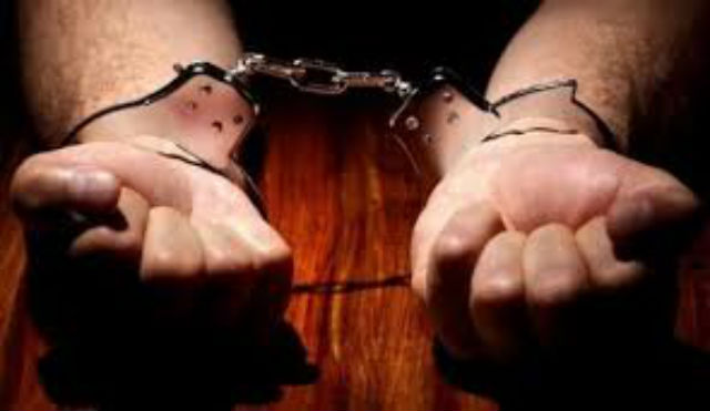 Ketahuan Polisi, Pengedar Narkoba Buang Barang Bukti