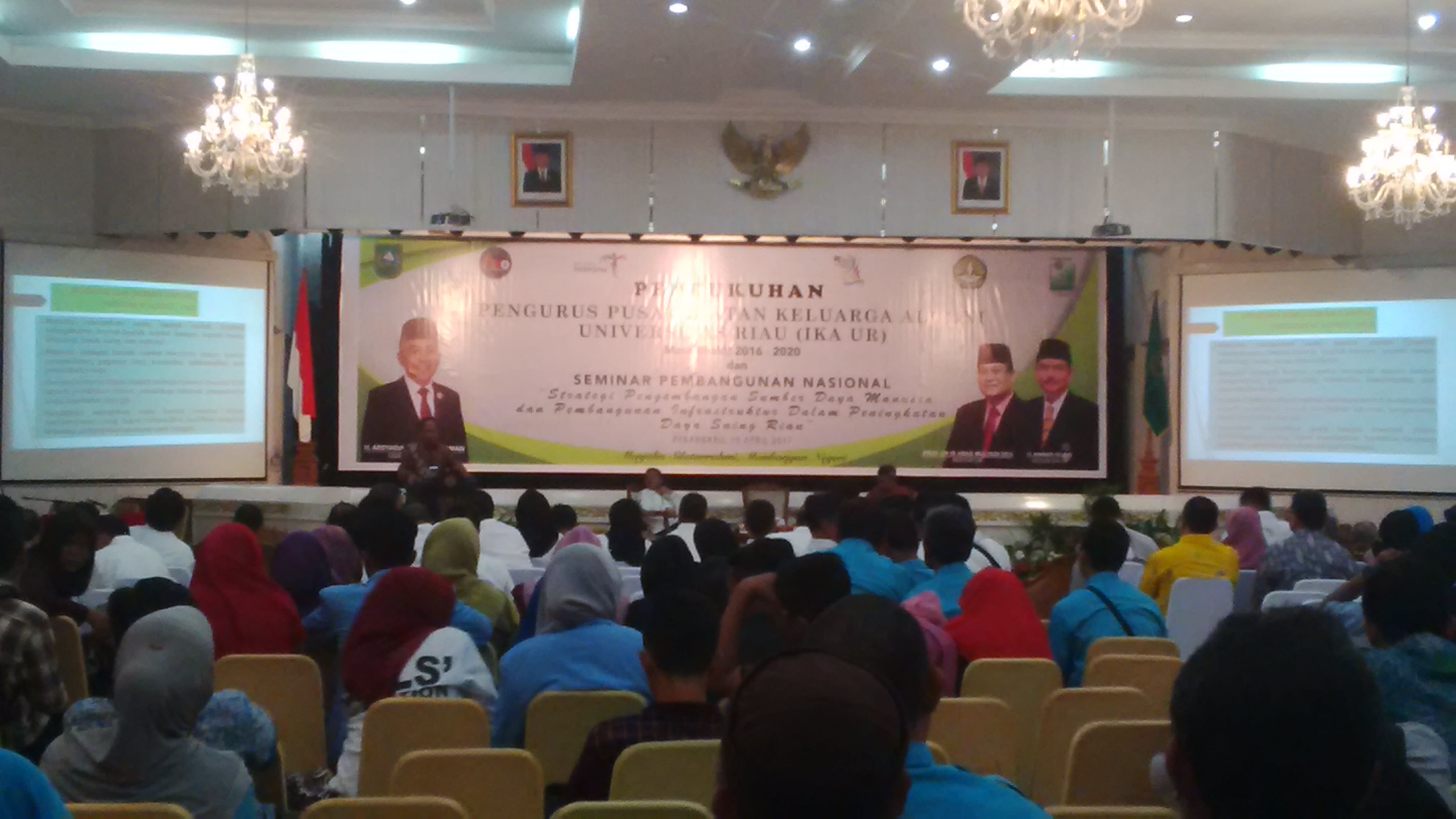 Menristek Dikti : Pengembangan SDM Penting, Jangan Sampai Menghasilkan Sarjana Pengangguran