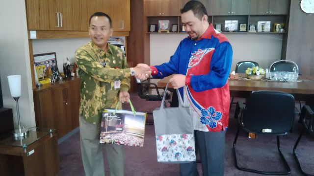 Pemprov Riau Akan Pasarkan UMKM melalui Website