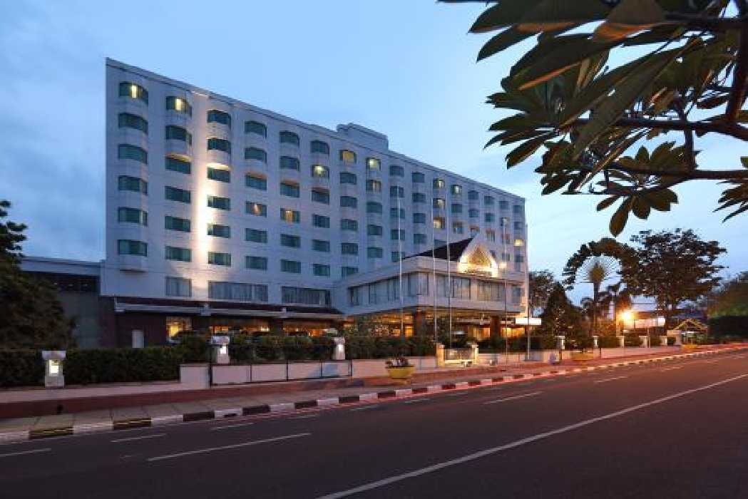 Siapkan Addendum Kontrak dengan Hotel Aryaduta, Pemprov Riau Siapkan Opsi Menguntungkan