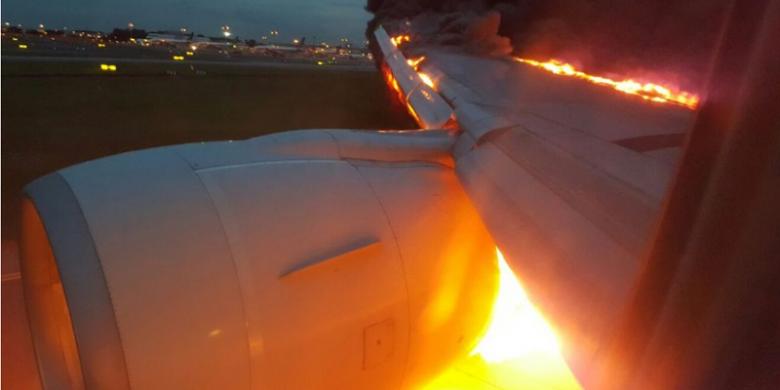 Pesawat B777-300ER Singapore Airlines Terbakar, Beredar di Twitter dan YouTube