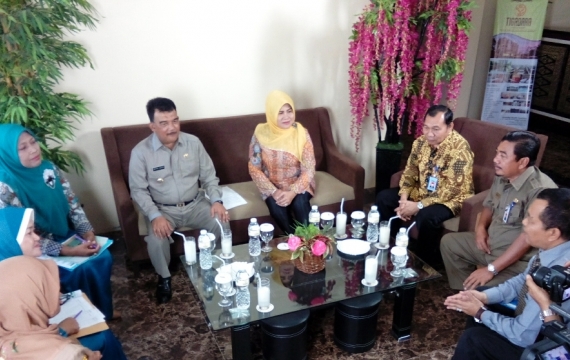 Eva Yuliana: Hindari Nikah di Usia Muda