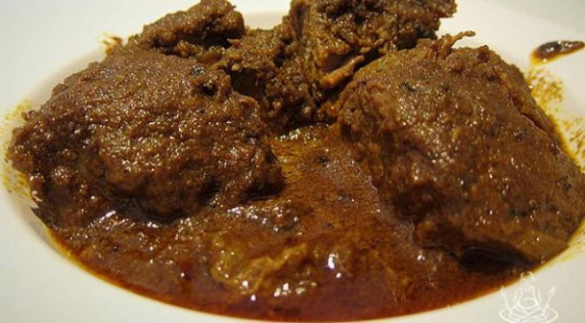 Rendang pun Menghilang di Rumah Makan Padang