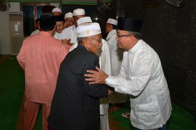 Ribuan Warga Hadiri Nuzulul Quran di Masjid Istiqomah 