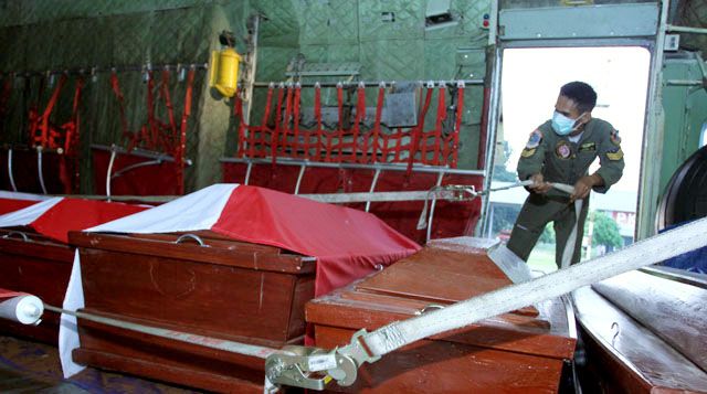 Rizki dan Arif Dikubur di Samping Makam Ayahnya