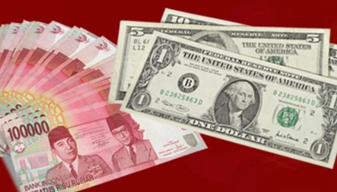 Rupiah Kian Dekat ke Rp 14 Ribu per Dolar AS