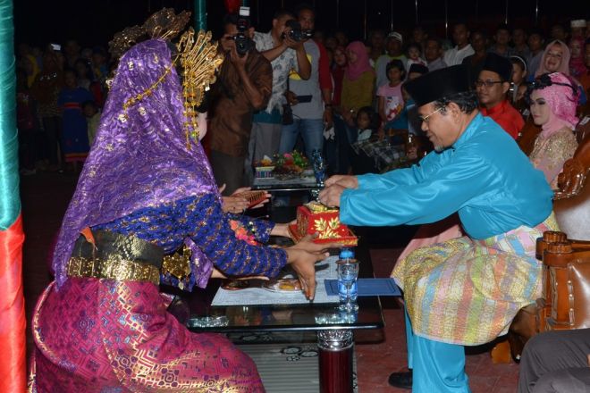 Seniman Malaysia Semarakkan Pelangi Negeri Junjungan
