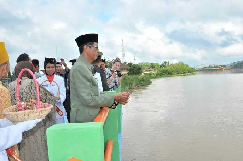 Sungai Indragiri di Inhu Terus Naik, Warga Diimbau Waspada