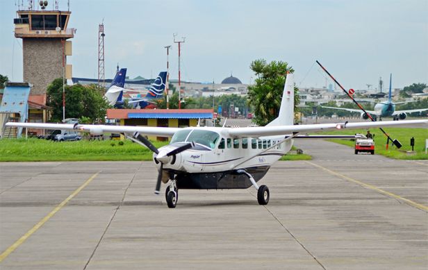 Susi Air Stop Penerbangan Perintis via Bandara SSK II