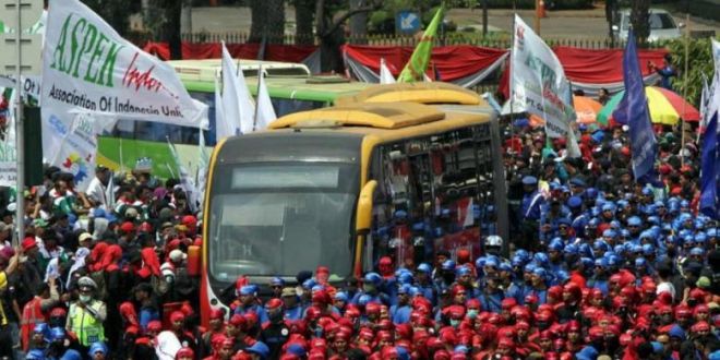 Zaman Edan, Ratusan Ribu Orang Indonesia Bakal Kehilangan Pekerjaan