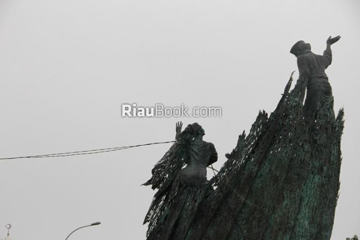 Tugu zapin