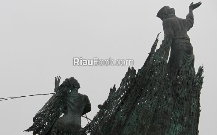 Tugu zapin