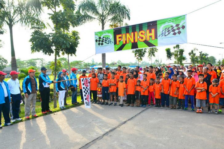 Asyik, Buruh di Perawang Gelar Jalan Santai Family Gathering, Bertabur Hadiah Pula