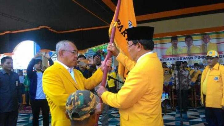 Perahu Mesin Andi Rachman dan Wardan Mogok di Tengah Perjalanan, Gubri Dievakuasi Polisi