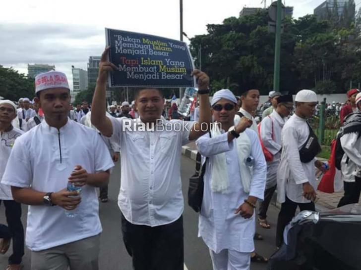 Ikut Aksi Damai Bela Islam, Anggota DPRD Kampar, Diski Terbang ke Jakarta