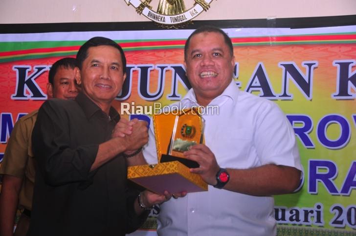 Kunker Komisi D DPRD Riau, Bupati Yopi Sampaikan Usulan Pembangunan