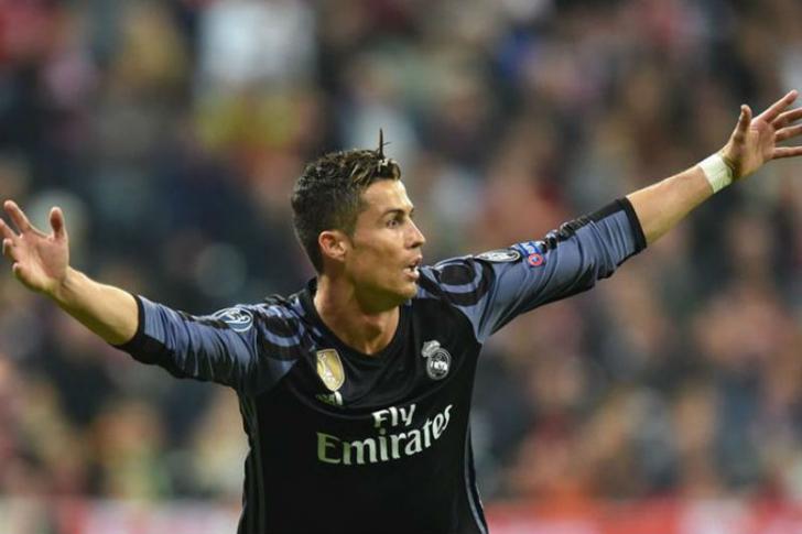 Real Madrid Lumat Atletico, Ronaldo Borong Tiga Gol