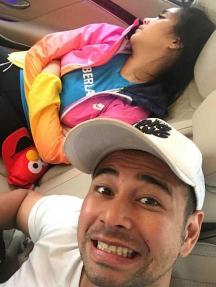Lihat Foto Nagita Slavina Tertidur, Begini Reaksi Netizen